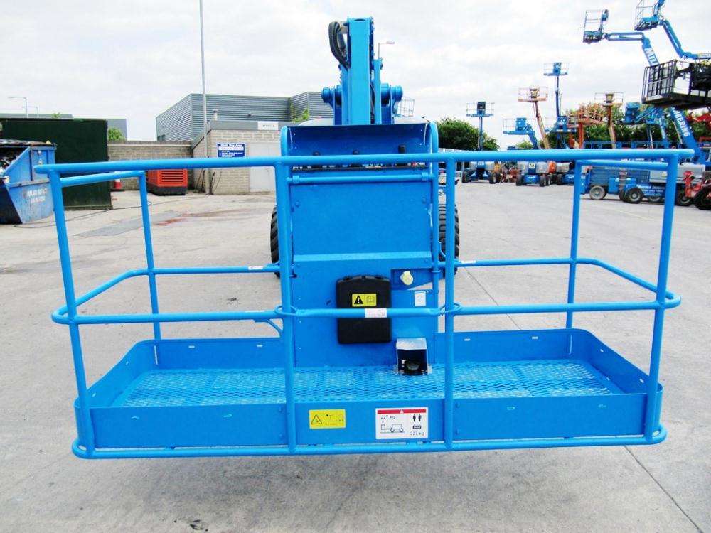 Genie Z-60/34 Plate-forme articulée diesel 2012 - 20m, portée 11m, 4WD