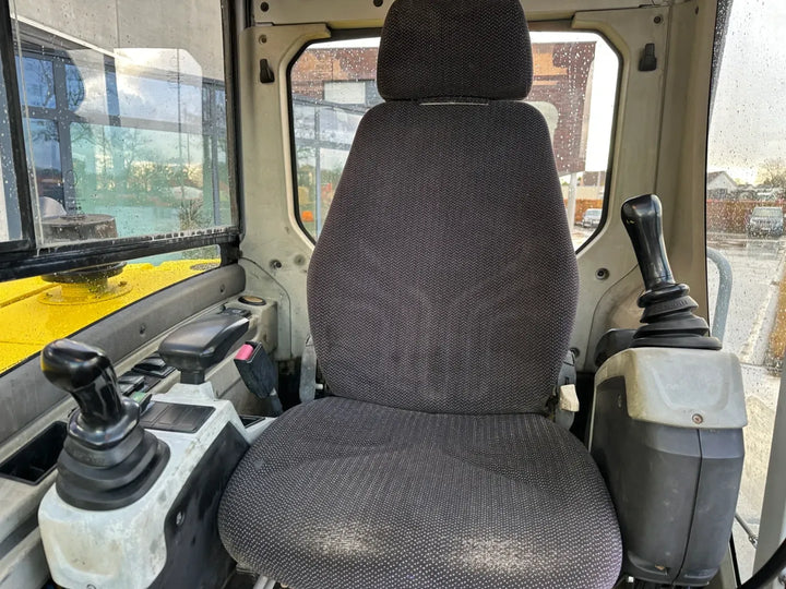Wacker Neuson 8003 (2015) Excavator de 5 tone - Motor Yanmar 43kW, 3477h, Quick Hitches
