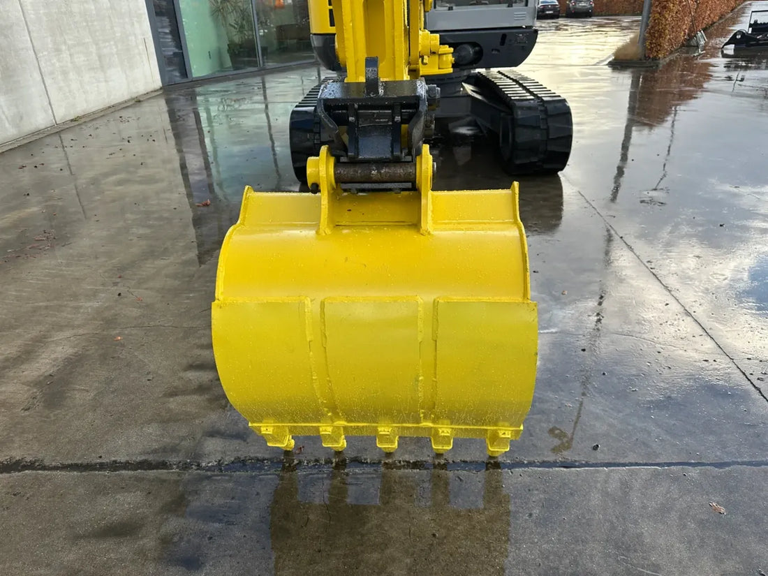 Wacker Neuson 8003 (2015) Escavatore 5 Ton - Motore Yanmar 43kW, 3477h, Attacco Rapido