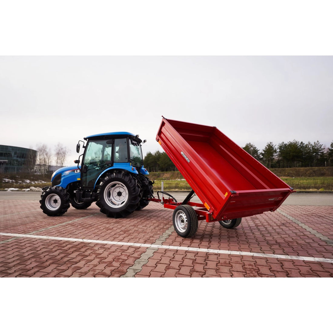 Rimorchio agricolo monoasse 1,5 t con ribaltabile