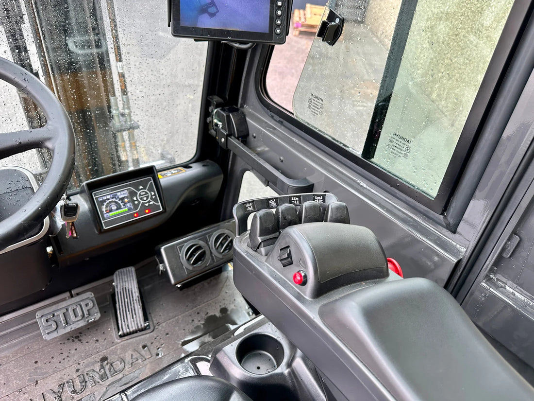 Hyundai 35B-9U Chariot élévateur électrique 2023 - Nouveau 0h, Triplex 5.5m, 3.5 Ton