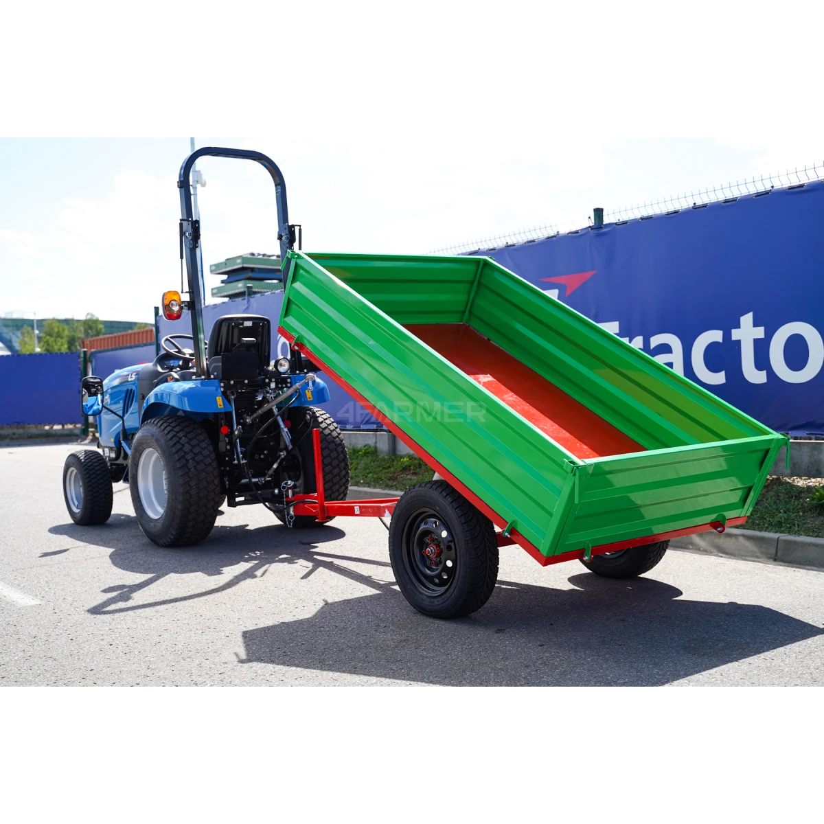 Rimorchio agricolo monocarrello 1T con ribaltabile