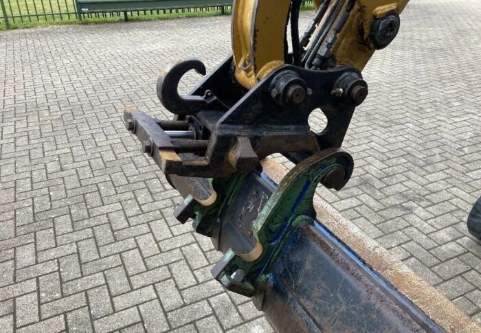 Caterpillar 301.7 D – 2016