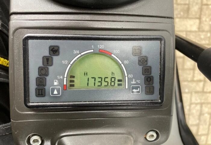 Caterpillar 301.7 D – 2016