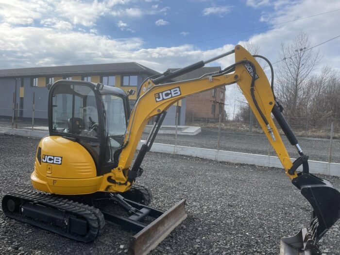 JCB 8035 ZTS – 2017